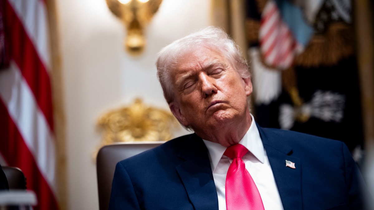 President Achieves REM Sleep During Own Trade Speech